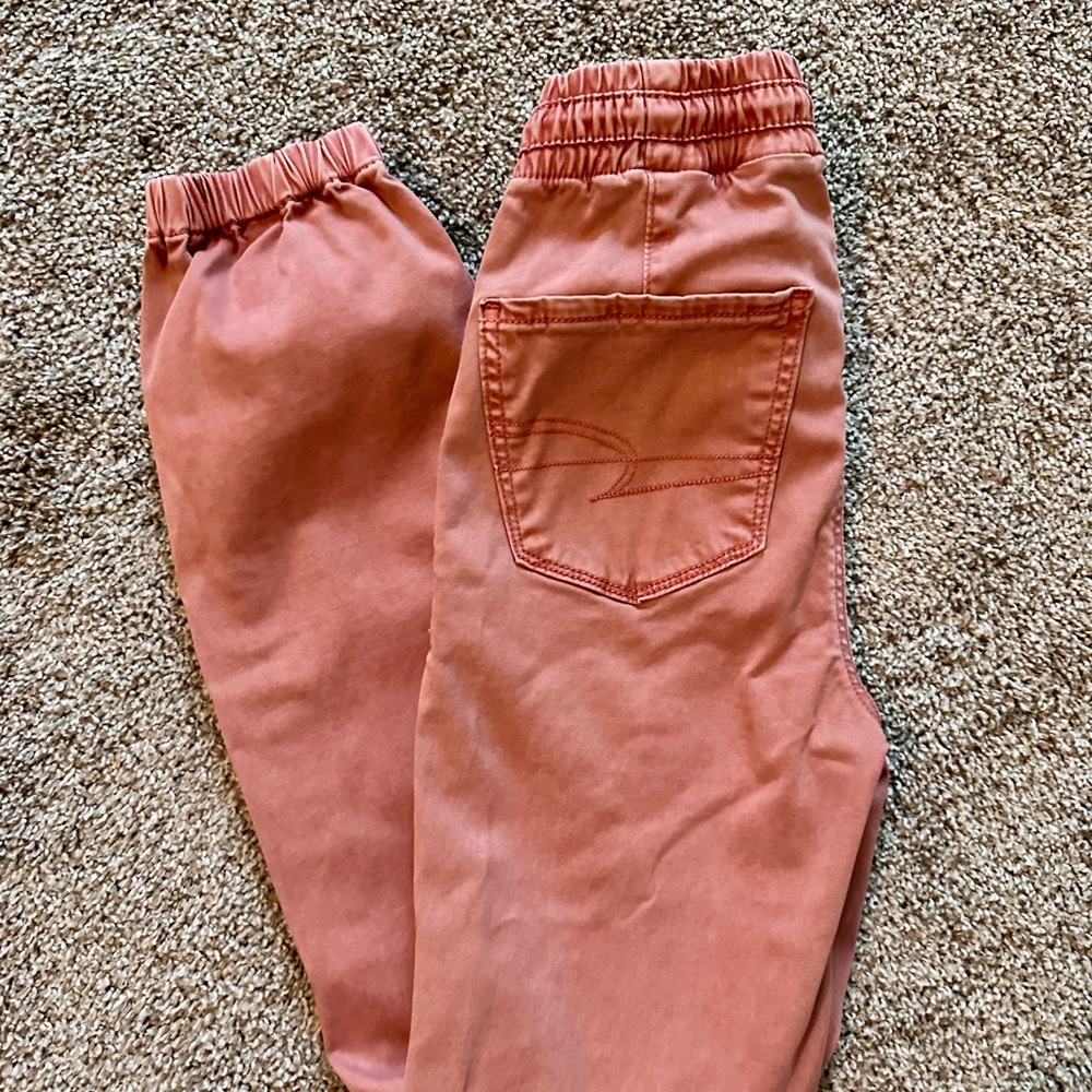 American Eagle Next Level Jegging Joggers. Size 000 Short.